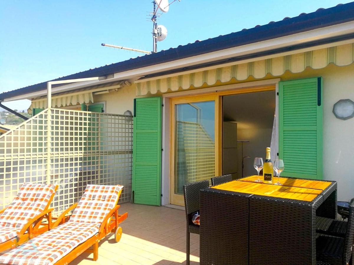 Ferienwohnung Casa Chiare - Immobiliare Azzurra Bardolino Exterior foto